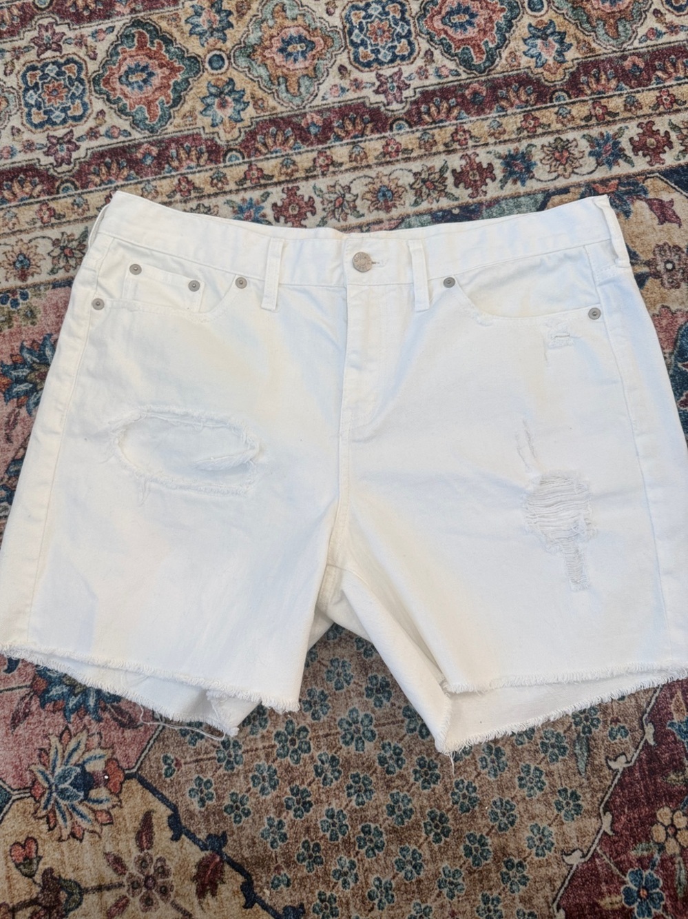 White Distressed Women’s Denim Shorts madewell 30